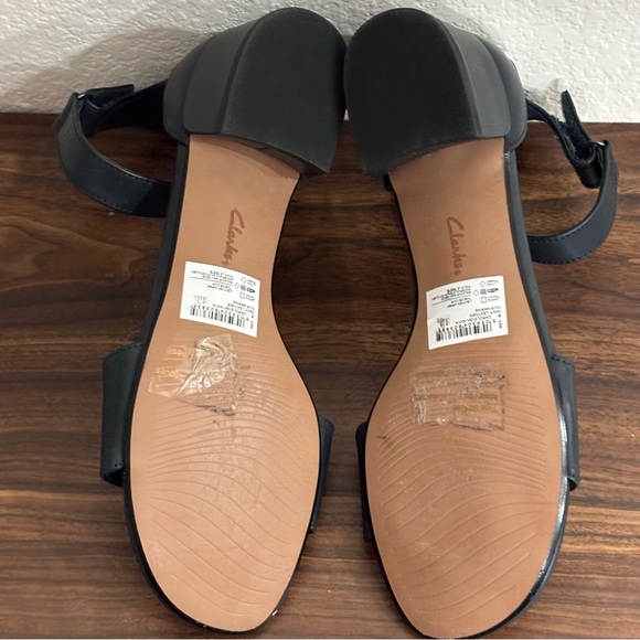 Clarks Women's Navy Blue Heel Ankle Strap Sandals - Picture 5 of 7